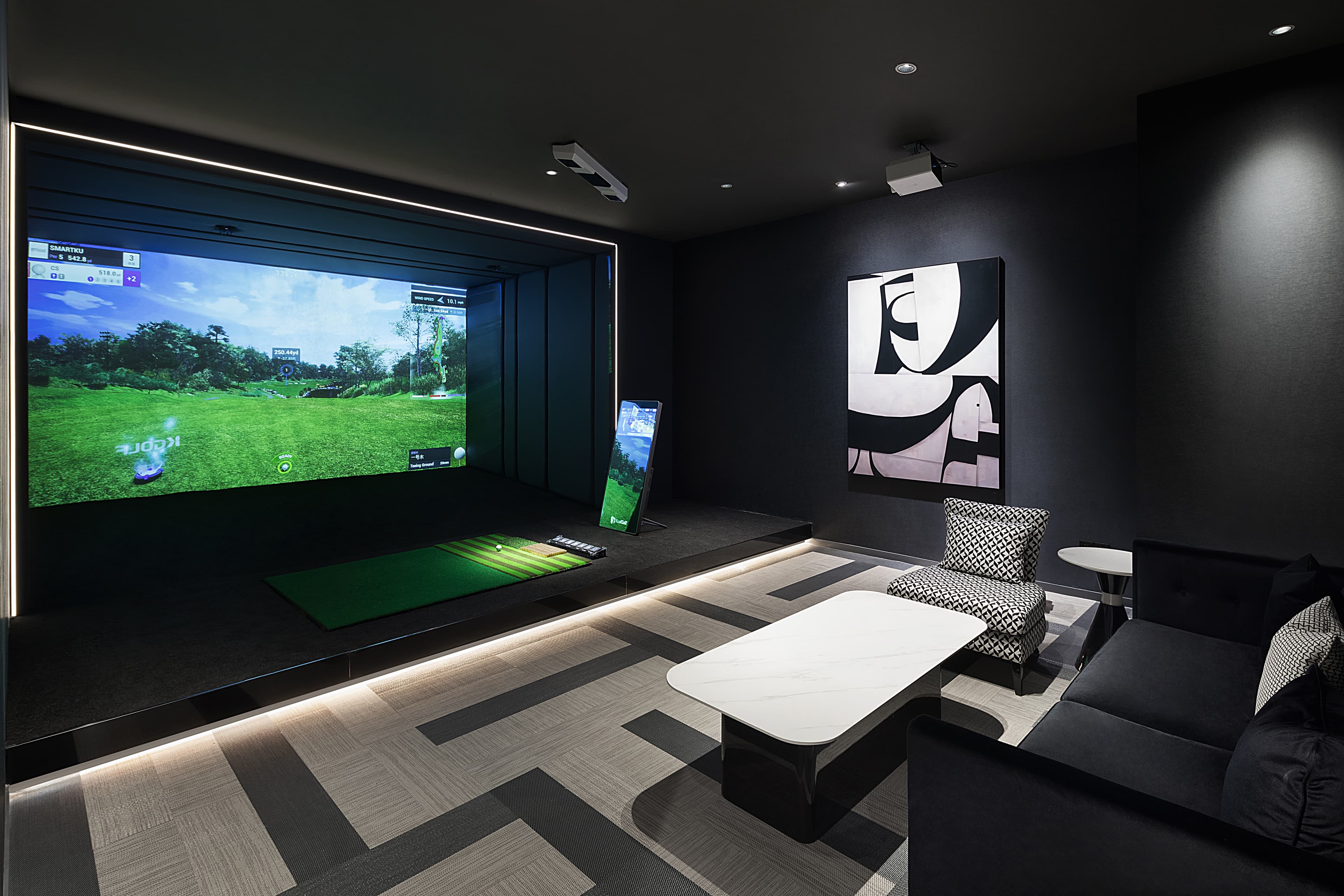 KGolf golf simulator at Hidden Castle Golf Club